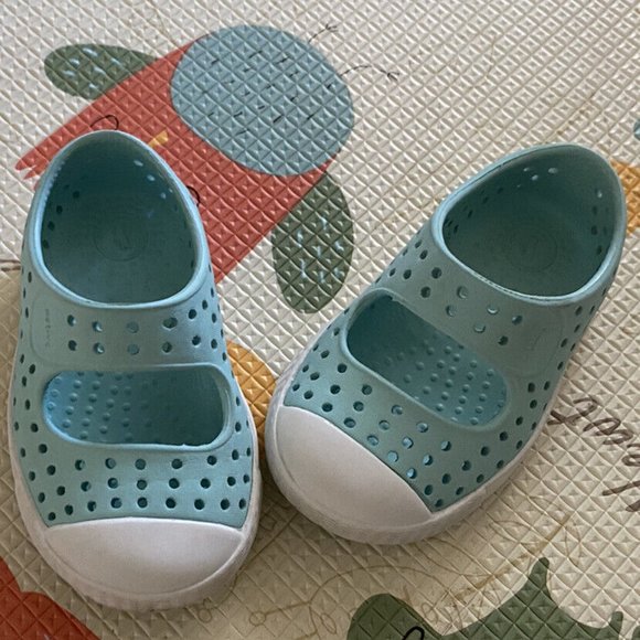 Native Shoes Other - EUC NATIVE Juniper Blue/ Teal Mary Jane Water Summer Shoes, Toddler C 4 w/ Box